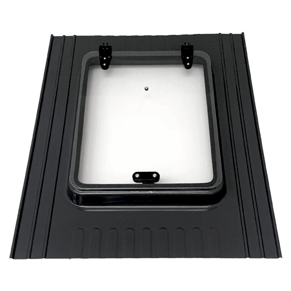 Büyük Boy Kiremit Çatı Çıkış Kapağı Sade